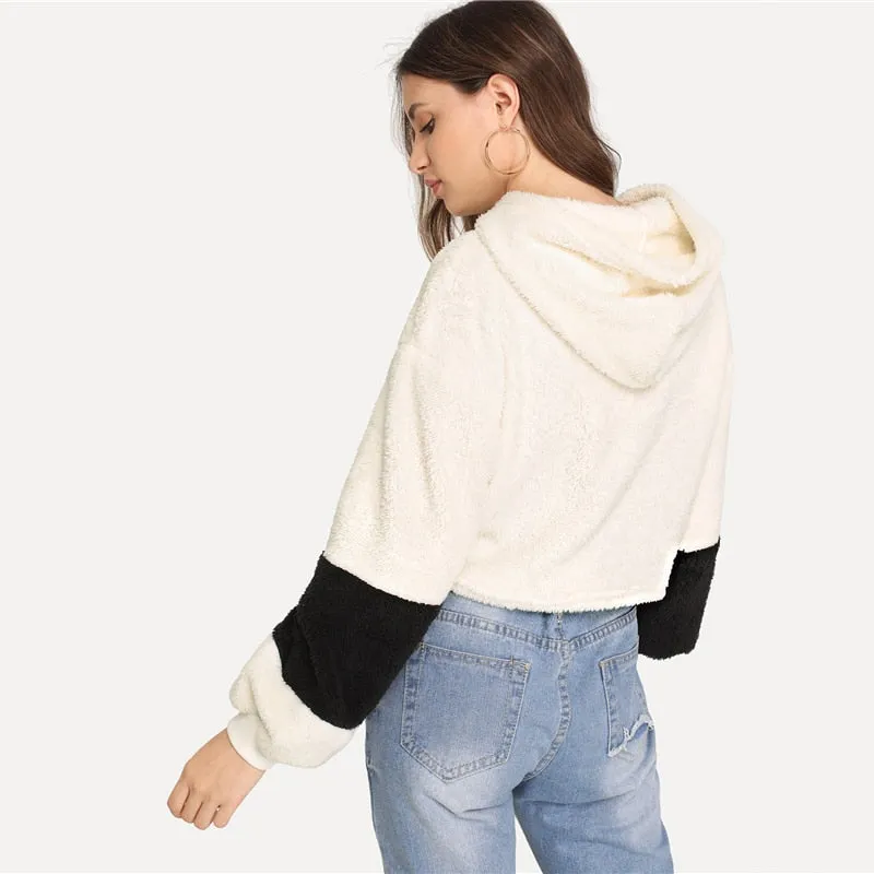 ONG Elegant Pullover Hoodie